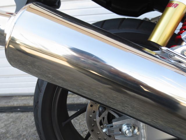 �T�C�����T�[�̏�