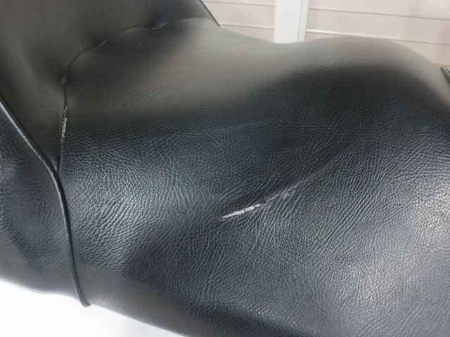 �V�[�g�̔j��