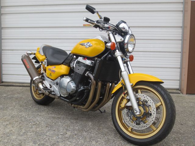 ����9�N���Ń}�t���[��T�X�y���V�����J�X�^��