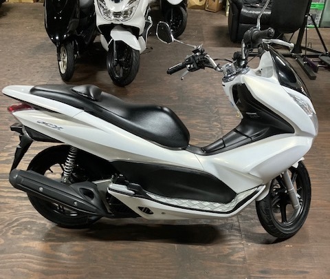 ���肵11�N�����Ƃ��Ă��Y���PCX125��