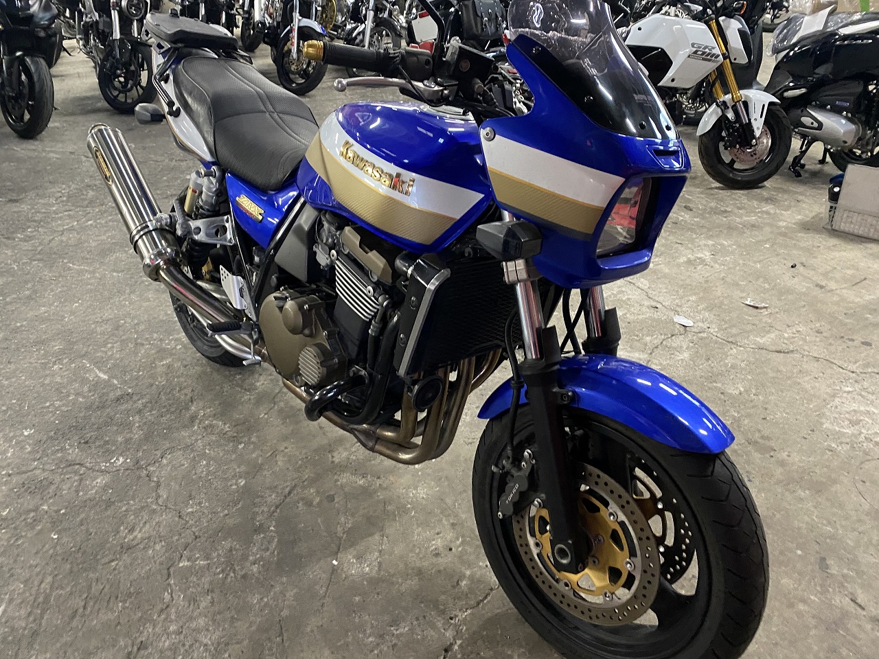 ���肵���t���m�[�}����ZRX1200R